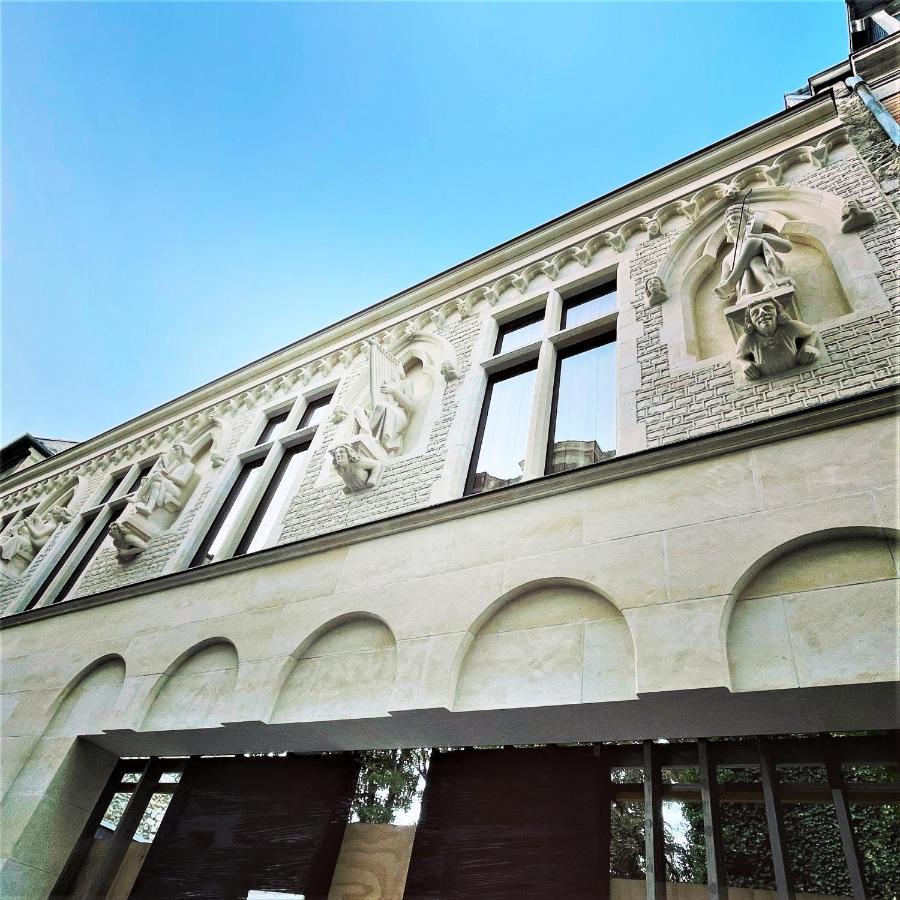 Apartment Confort Calme Centre De Boulevard De La Paix Reims